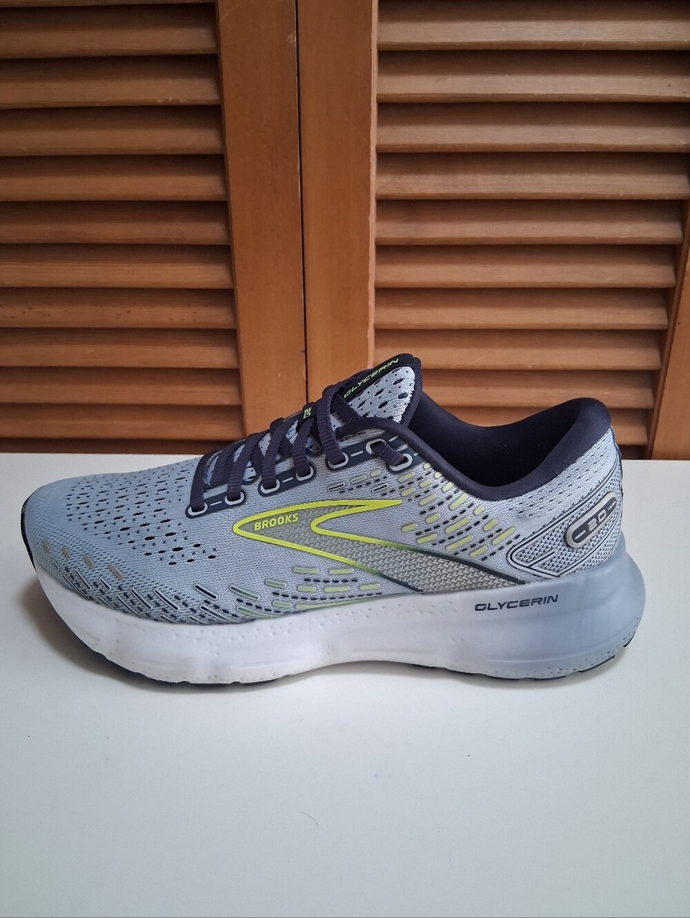 Brooks Glycerin 20 Women's Road Running Shoe * Size: 8.5 - Picture 2 of 8